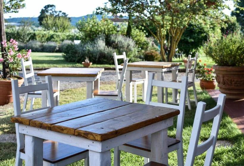 ホテル Agriturismo Vallerana