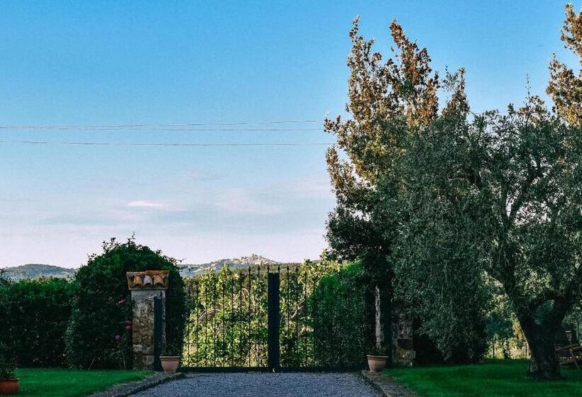 ホテル Agriturismo Vallerana