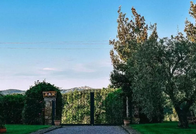 هتل Agriturismo Vallerana