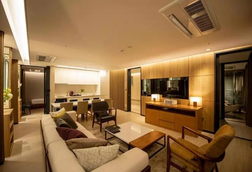 J One Hotel Cheongju