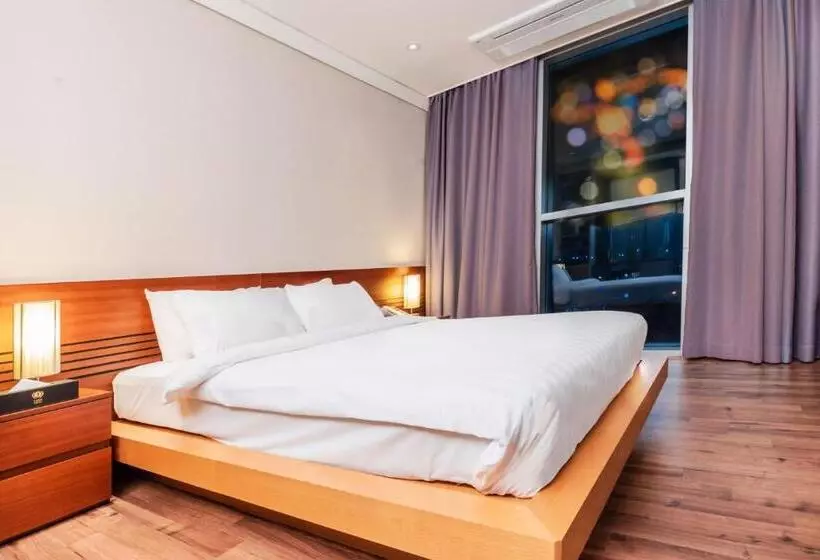 J One Hotel Cheongju