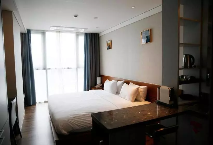 J One Hotel Cheongju