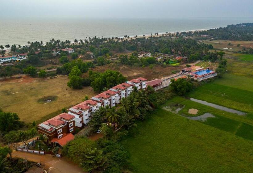 فندق Salcete Beach Resort