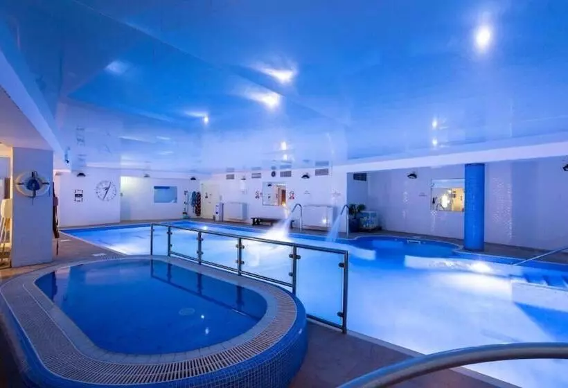 Hotel Schull Harbour