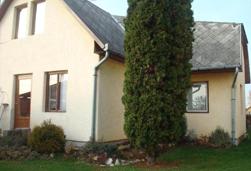 פנסיון éva Vendégház