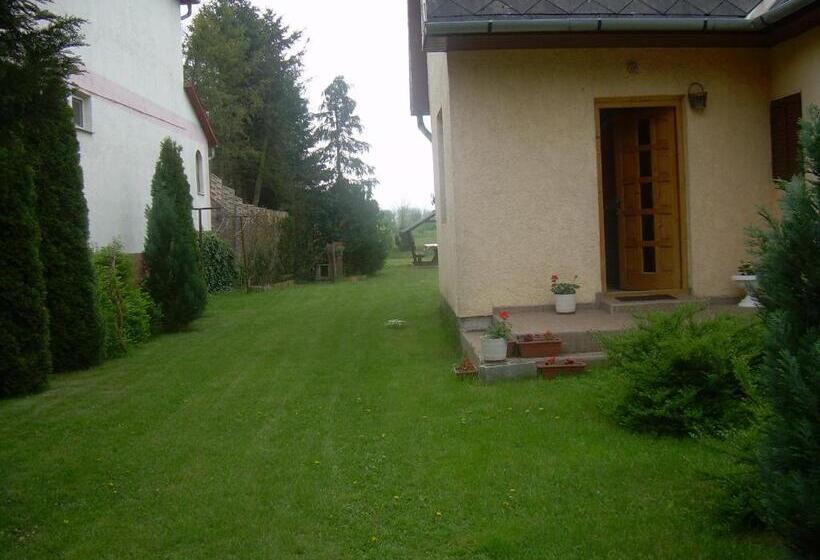 פנסיון éva Vendégház