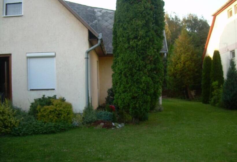 פנסיון éva Vendégház