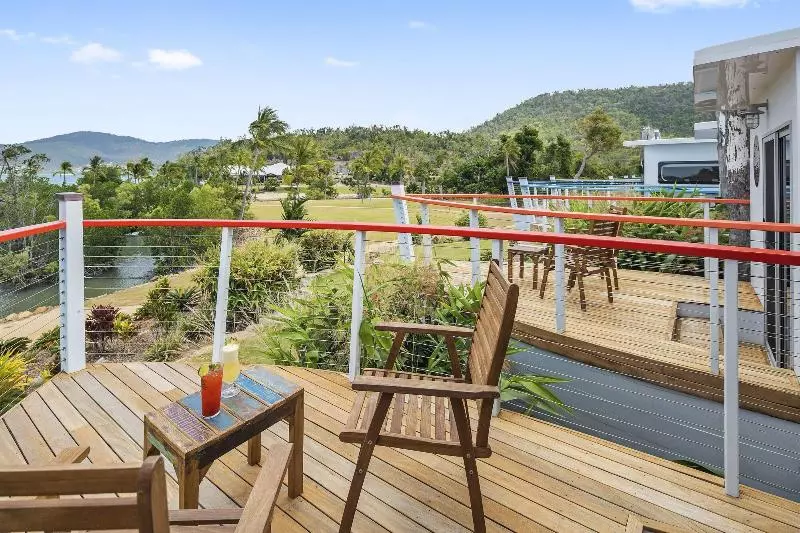 Freedom Shores Resort Airlie Beach