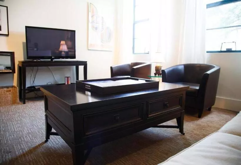 The Lofts At The Five & Dime