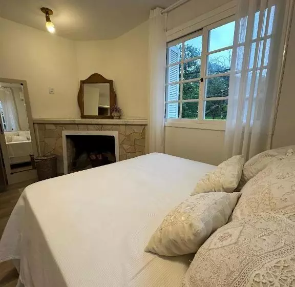 Aamiaismajoitus (B&B) Chácara Rosa Cortiana