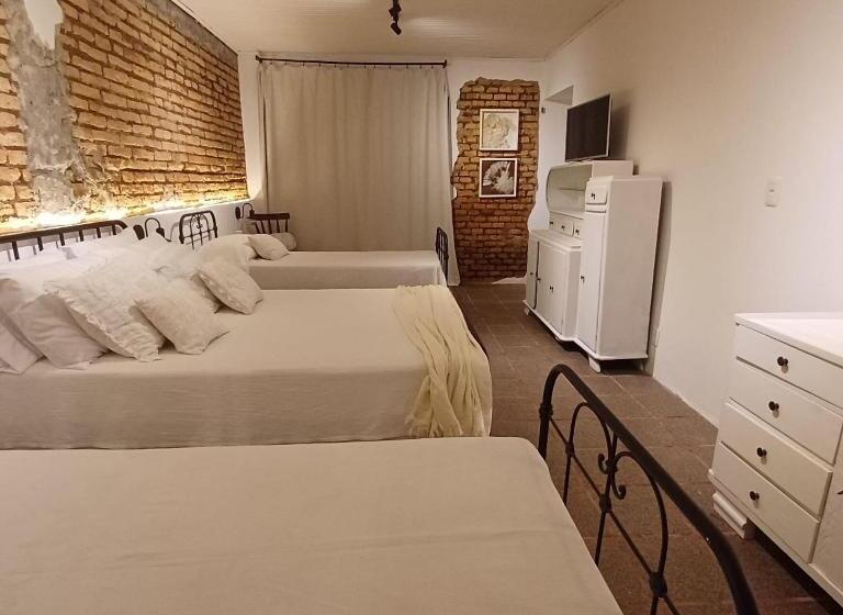 Bed & Breakfast Chácara Rosa Cortiana