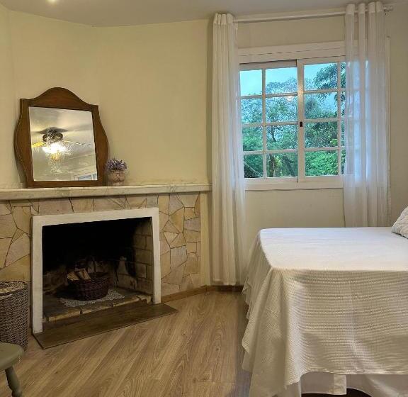 Bed & Breakfast Chácara Rosa Cortiana