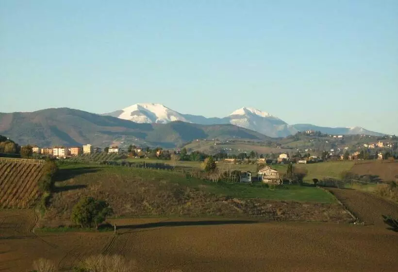 ベッドアンドブレックファースト Il Pozzo Di Vivalpa