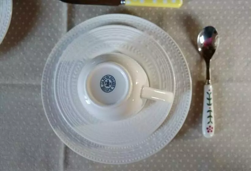 ベッドアンドブレックファースト Il Pozzo Di Vivalpa