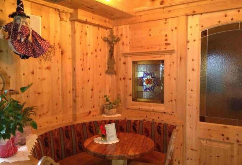 Otel Albergo Centrale