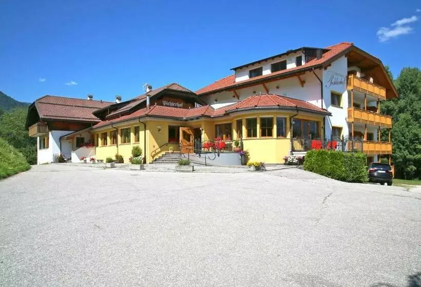 ホテル Pichlerhof