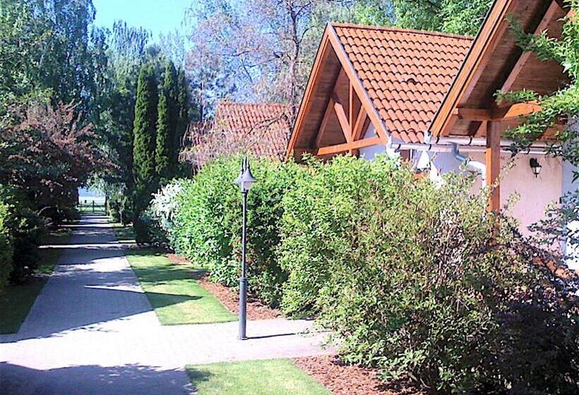 ホテル Sunshine Balatonlelle