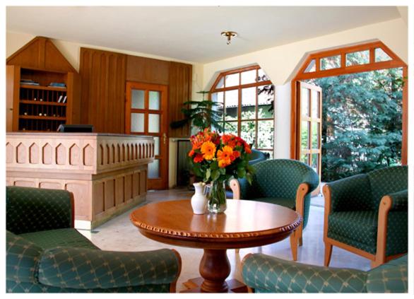 ホテル Sunshine Balatonlelle