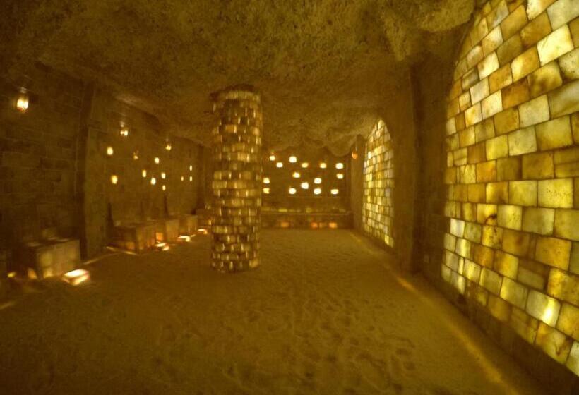 مُتل Marseilia Land Aqua Park Families Only