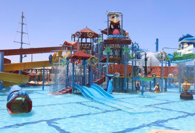 مُتل Marseilia Land Aqua Park Families Only