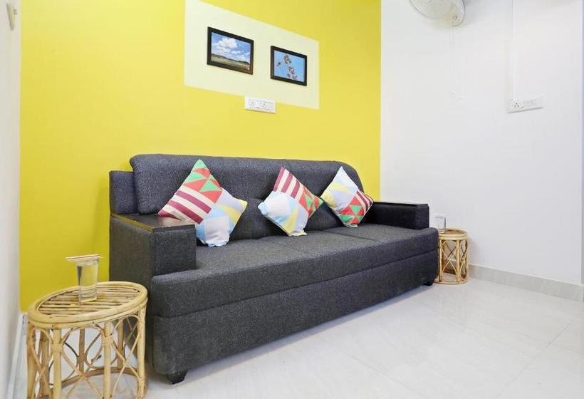 Pensió Oyo 30654 V.s.v Avenue Hennur Cross