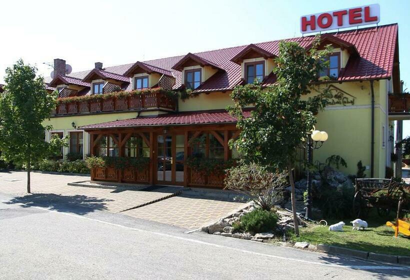 פנסיון Penzión Salaš Cabaj