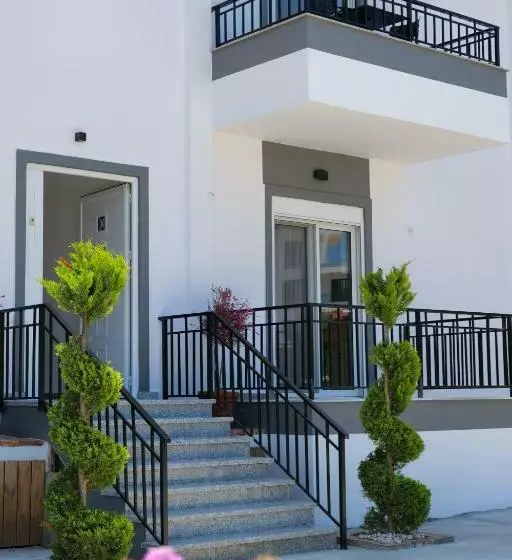 Majatalo Julies Vila