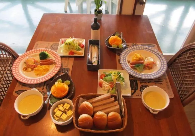 Petit Hotel Southern Most