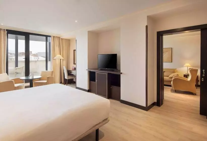 هتل Exe Oviedo Centro