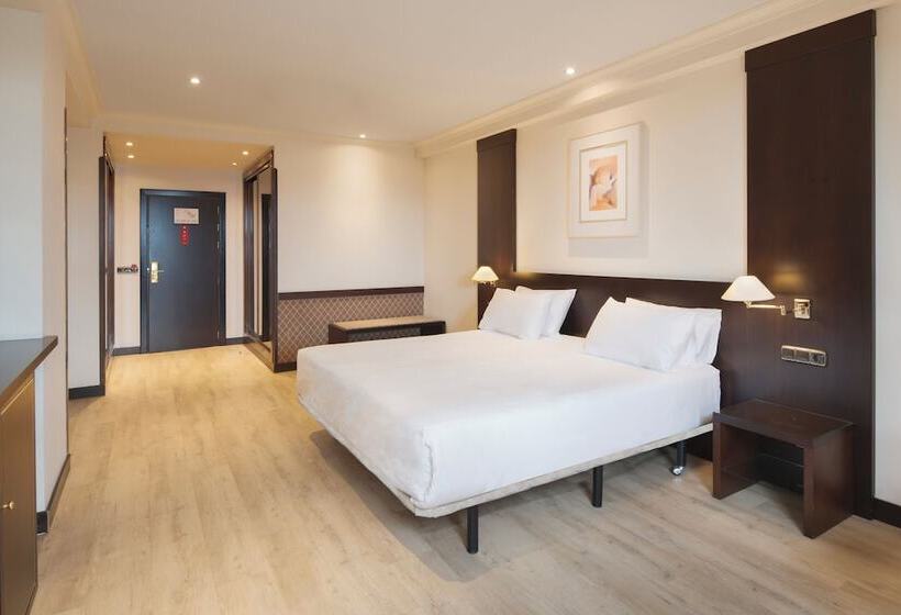 호텔 Exe Oviedo Centro