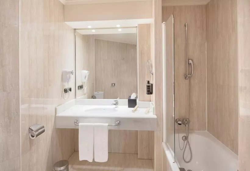 هتل Exe Oviedo Centro