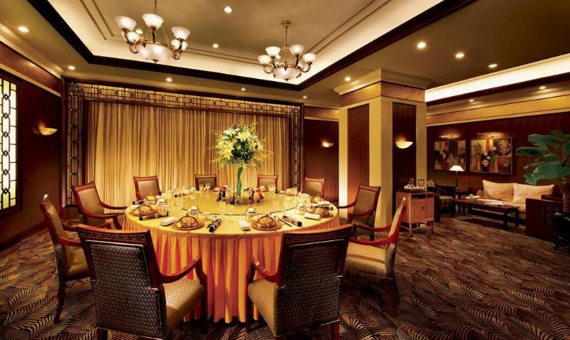 Hotel Howard Johnson Plaza By Wyndham Guiyang