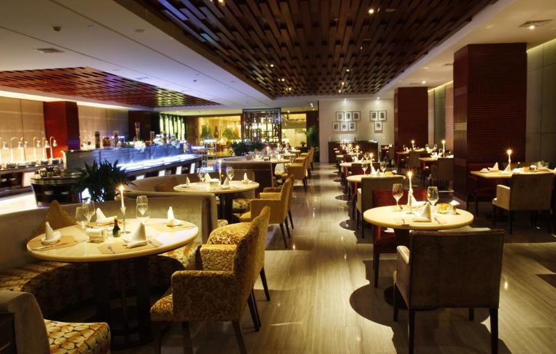 Hotel Howard Johnson Plaza By Wyndham Guiyang