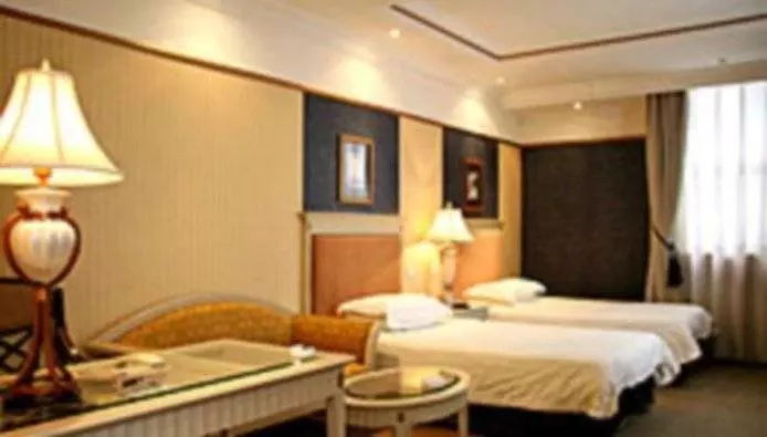 ホテル Huaying International