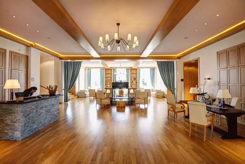 ホテル Kurhaus Cademario