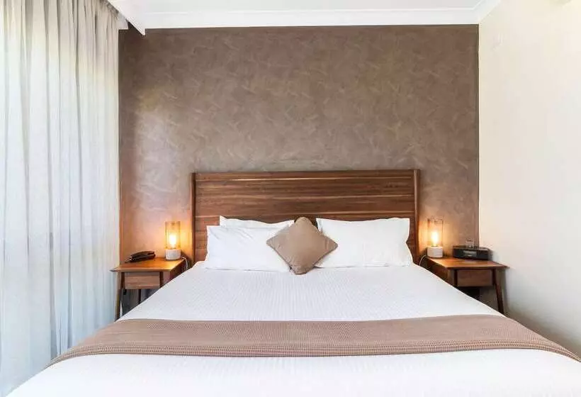 ホテル Quality Inn Dubbo International