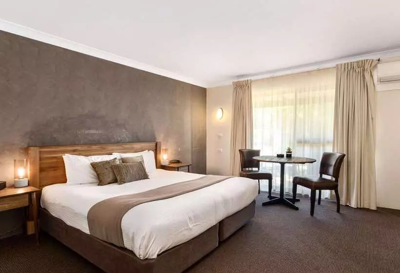 ホテル Quality Inn Dubbo International