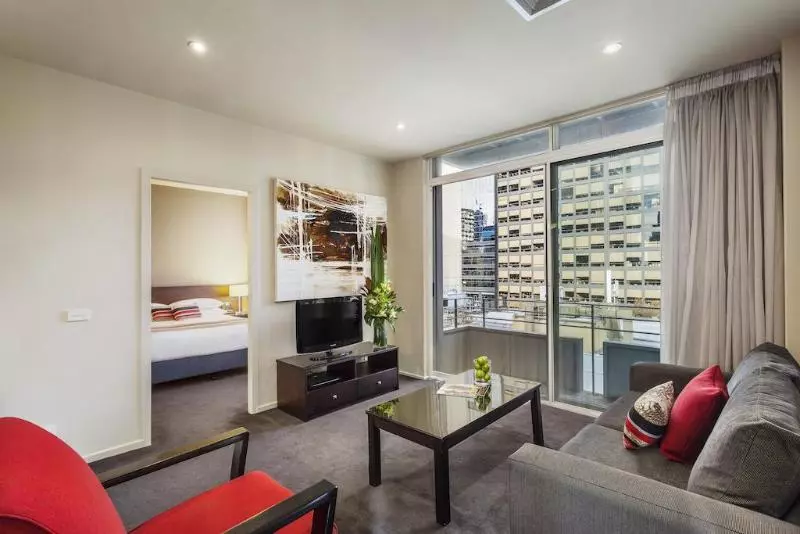 Отель Quest On William