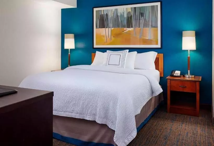 هتل Residence Inn Saint Louis Airport / Earth City