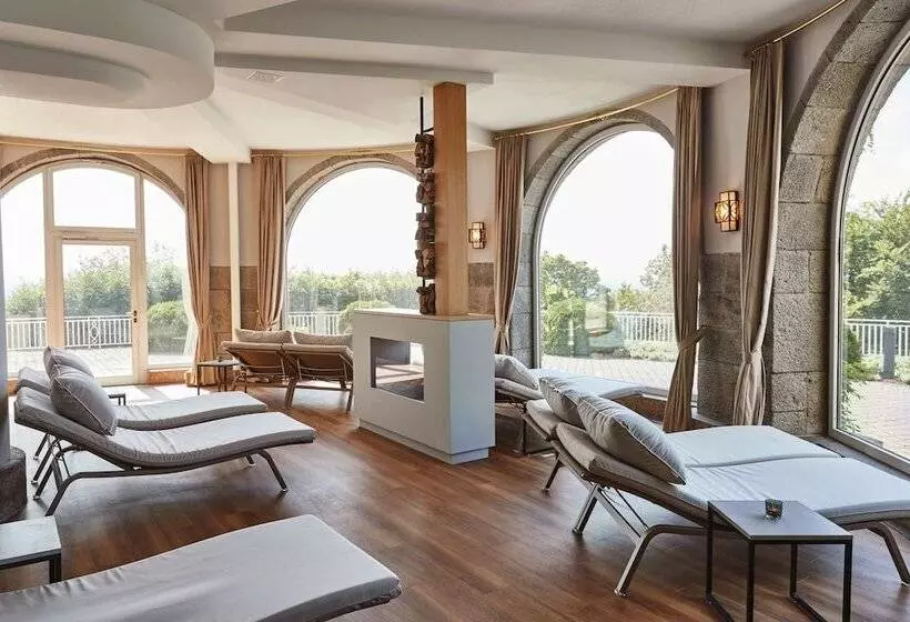 Steigenberger Icon Grandhotel & Spa Petersberg