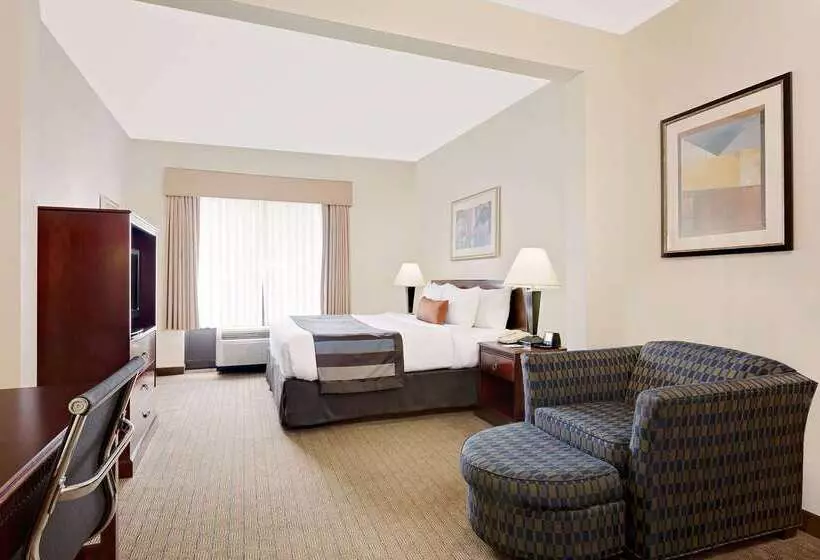 فندق Wingate By Wyndham Destin