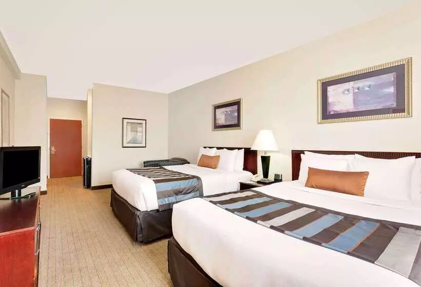 فندق Wingate By Wyndham Destin