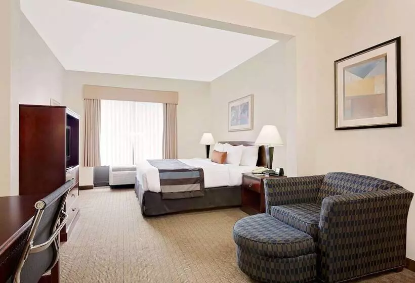 فندق Wingate By Wyndham Destin