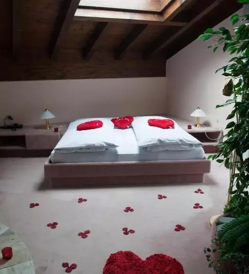 Seminar  & Erlebnishotel Römerturm