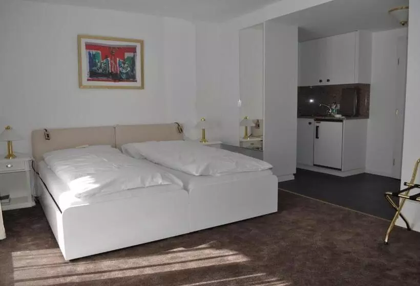 Seminar  & Erlebnishotel Römerturm