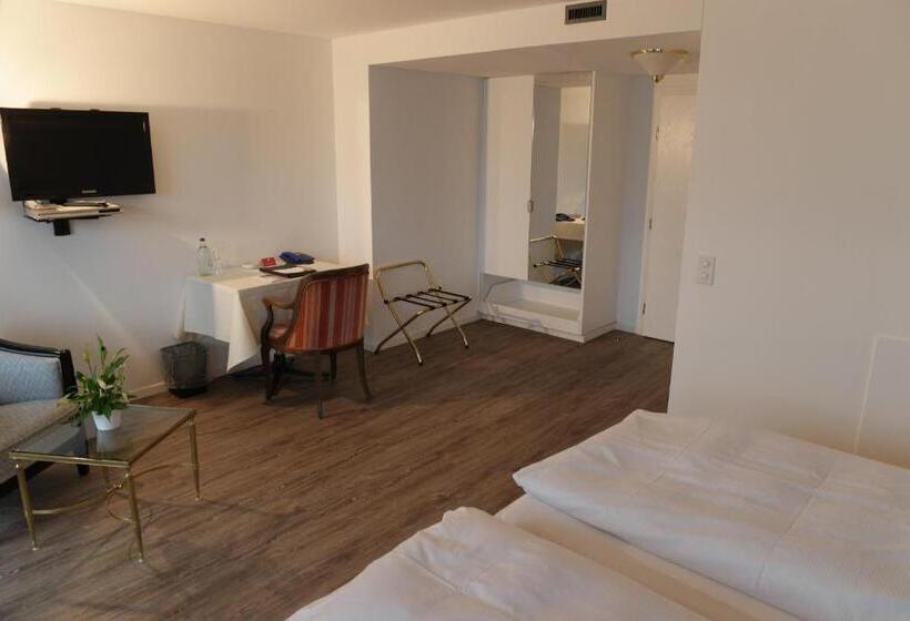 Seminar  & Erlebnishotel Römerturm