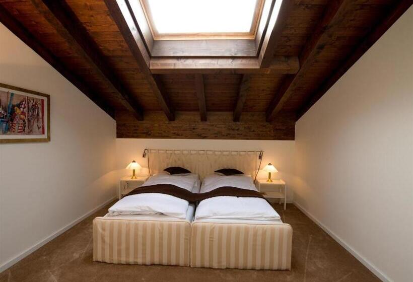 Seminar  & Erlebnishotel Römerturm