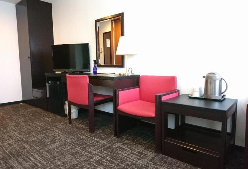 בית מלון כפרי Bougain Villea Sapporo