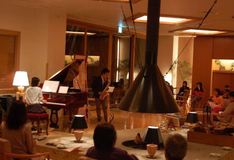 فندق Yutomori Club