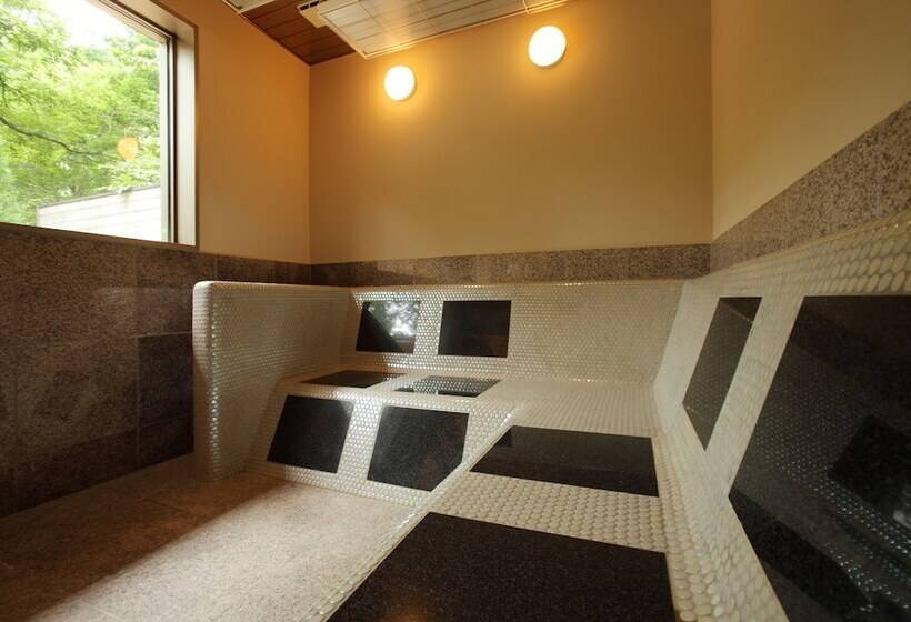 فندق Yutomori Club